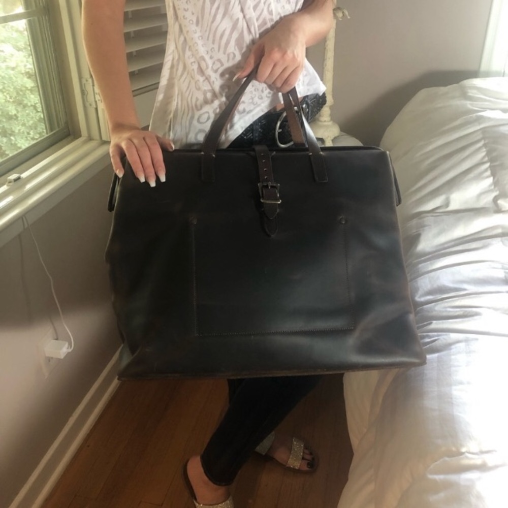 UNISEX Full Grain Leather Travel Brown Duffle Bag - Picture 8 of 13